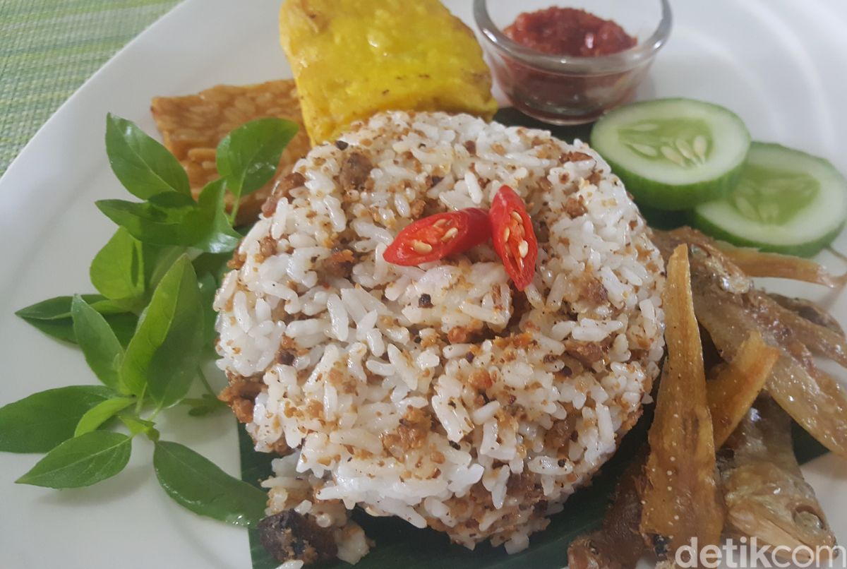 Nasi Tutug Oncom